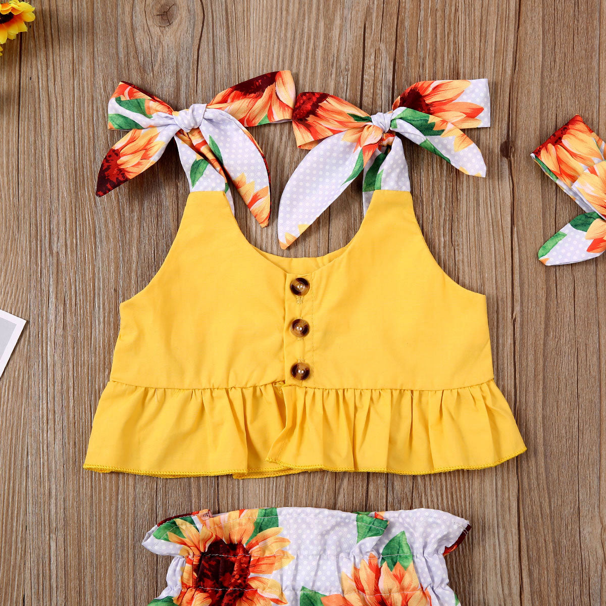 Crop Top + Pom Pom Sunflower Shorts