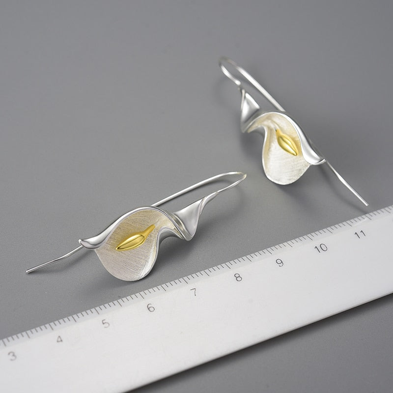 Calla Lily Drop Earrings