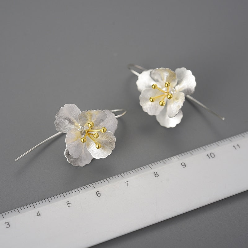 Elegant Flower Drop Earrings