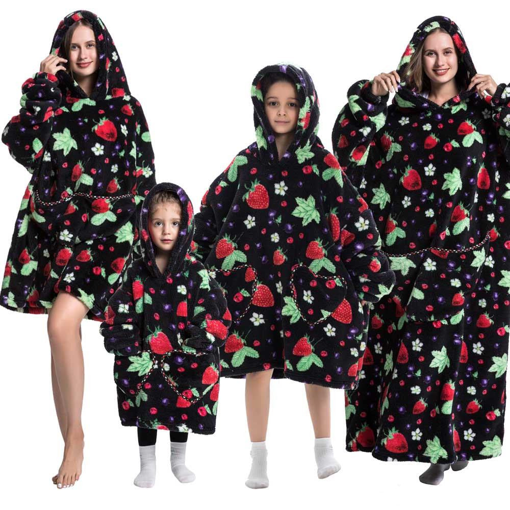 Blanket Hoodie - Berry